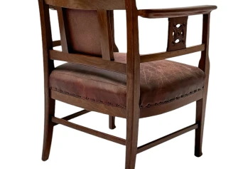 Jac. van den Bosch Arts & Crafts Club Chair for 't Binnenhuis Amsterdam, 1900s